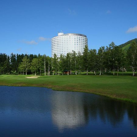 Hilton Niseko Village Dış mekan fotoğraf The Sapporo Hilton Hotel